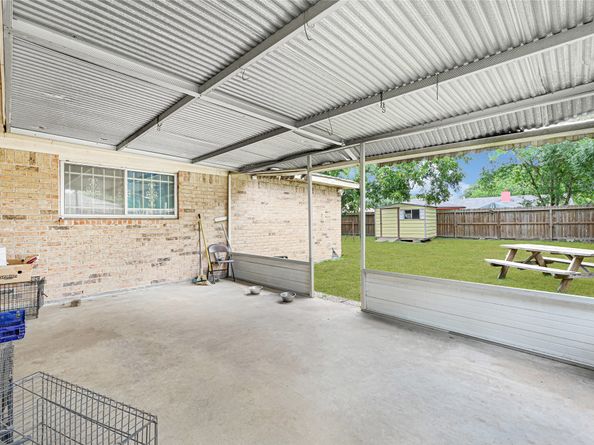954 W Bertrand Street, Houston TX 77088