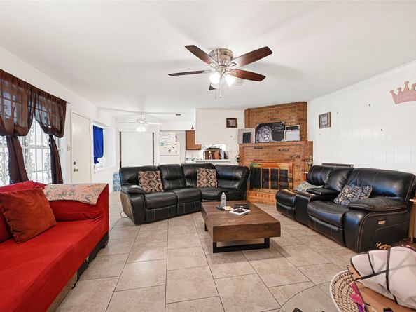 954 W Bertrand Street, Houston TX 77088