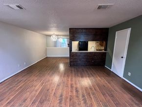 2889 Panagard Drive 42, Houston TX 77082