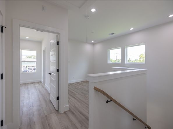 1816 West Street, Houston TX 77026
