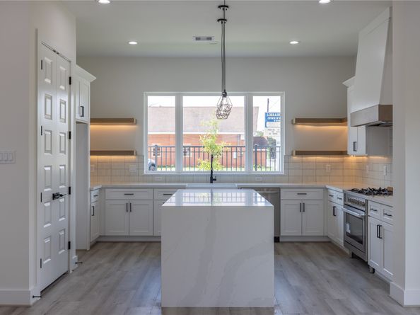 1816 West Street, Houston TX 77026