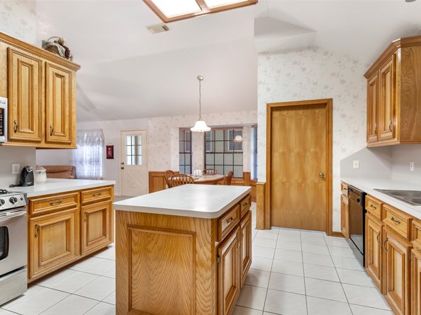 12714 Hidden Castle Drive, Houston TX 77015