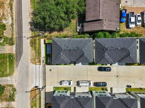 8907 Knoll Branch Dr Drive, Houston TX 77080