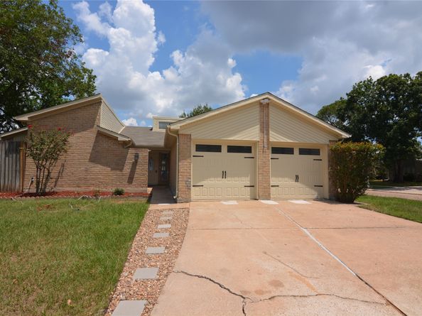 16502 Kassikay Drive, Houston TX 77084