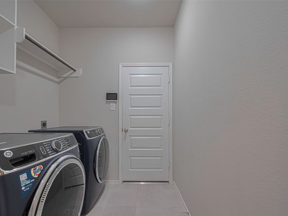 1334 Wild Mustang Trail, Richmond TX 77406