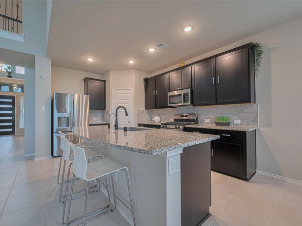 1334 Wild Mustang Trail, Richmond TX 77406