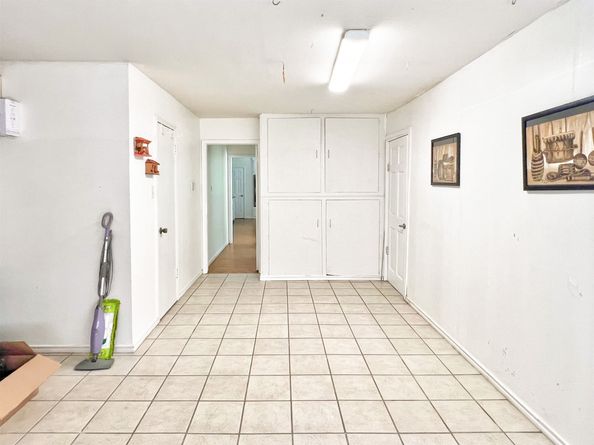 16902 Summit Oaks Lane, Spring TX 77379