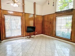 16902 Summit Oaks Lane, Spring TX 77379