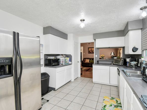 13139 Birch Grove Drive E, Houston TX 77099