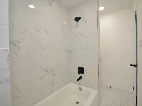 8337 Sunnyhill Street, Houston TX 77088
