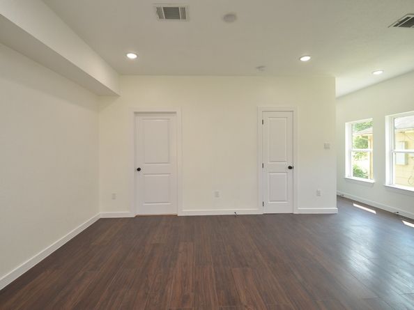 8337 Sunnyhill Street, Houston TX 77088