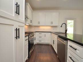 8337 Sunnyhill Street, Houston TX 77088