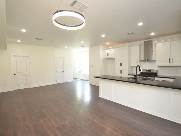 8337 Sunnyhill Street, Houston TX 77088