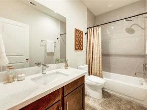 728 Carriage Knolls Drive, Houston TX 77008