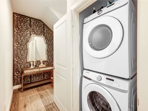 728 Carriage Knolls Drive, Houston TX 77008