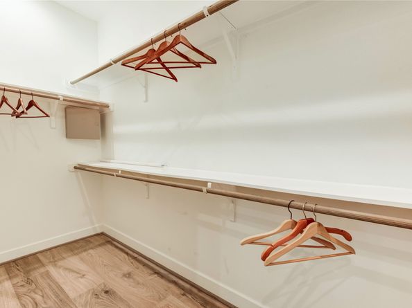 728 Carriage Knolls Drive, Houston TX 77008