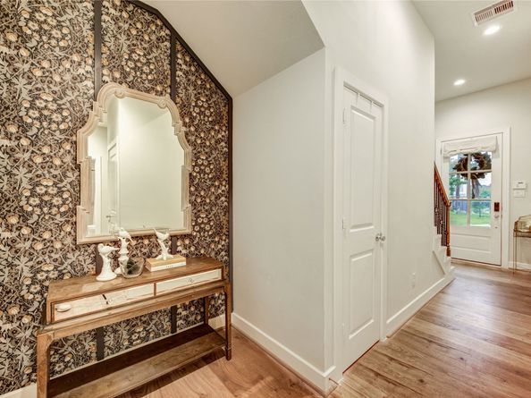 728 Carriage Knolls Drive, Houston TX 77008