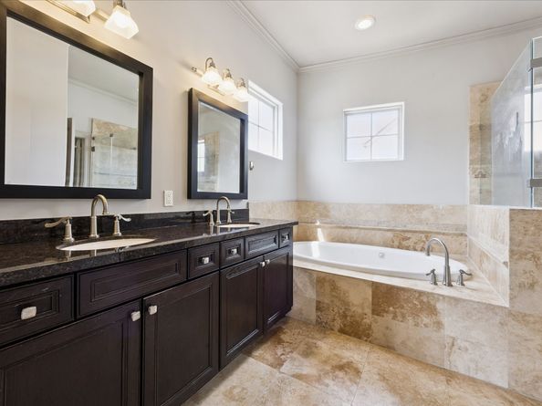 4004 Feagan Street A, Houston TX 77007