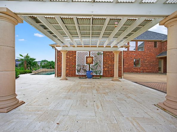 8803 Emerald Shore Court, Houston TX 77095