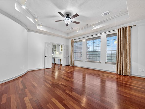8803 Emerald Shore Court, Houston TX 77095