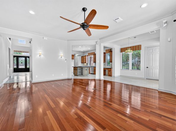 8803 Emerald Shore Court, Houston TX 77095