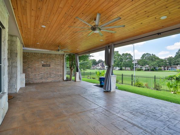 7511 Cart Gate Drive, Houston TX 77095