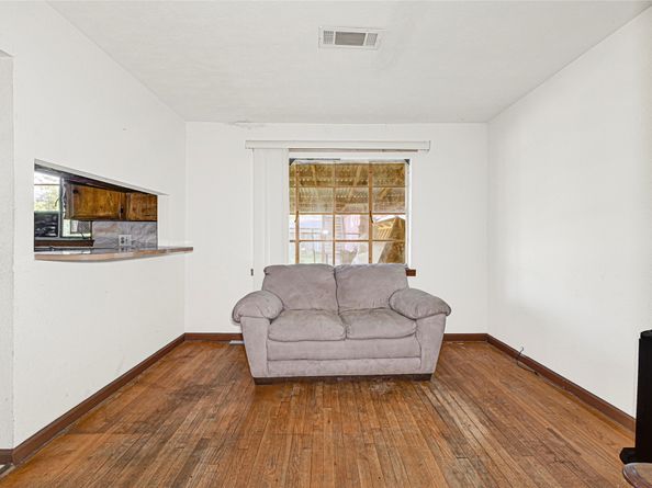247 E Janisch Road, Houston TX 77022