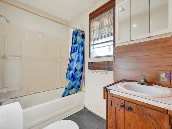 247 E Janisch Road, Houston TX 77022