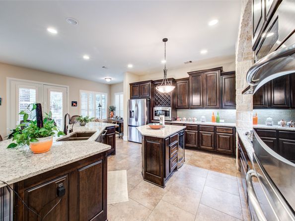 6123 N Tamarino Park Lane, Sugar Land TX 77479