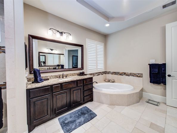 6123 N Tamarino Park Lane, Sugar Land TX 77479