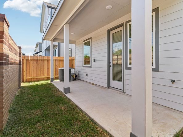 10024 Rustic Charm Street, Houston TX 77080