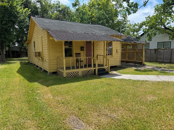 606 E 42nd Street, Houston TX 77022