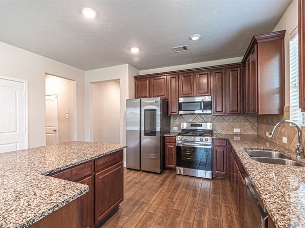 21011 Creekside Mill Way, Cypress TX 77433