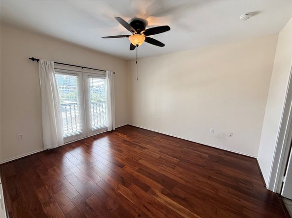 2400 Mccue Road 446, Houston TX 77056