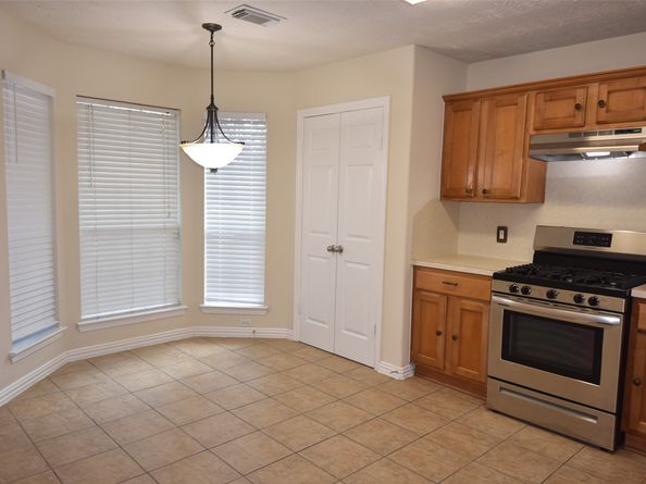24007 Rockygate Drive, Spring TX 77373