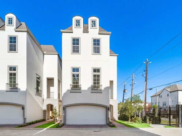 11120 Savannah Woods Lane, Houston TX 77043