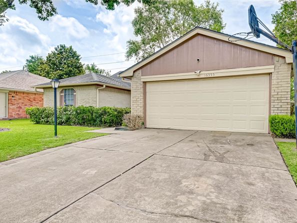 16355 Sierra Grande Drive, Houston TX 77083