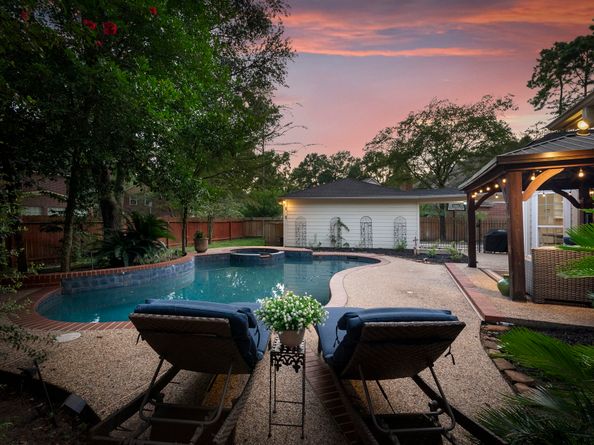 79 N Summer Cloud Drive, The Woodlands TX 77381