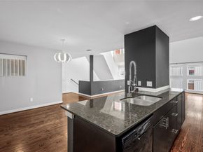 2976 Commerce Street, Houston TX 77003