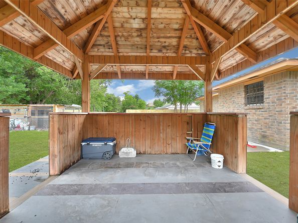13610 Carmilenda Street, Houston TX 77037