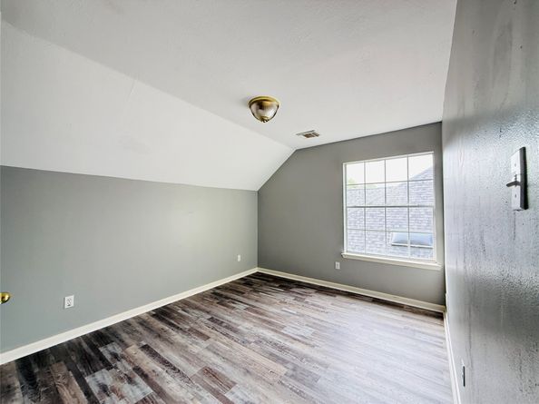 16619 Palisades Point Drive, Houston TX 77059