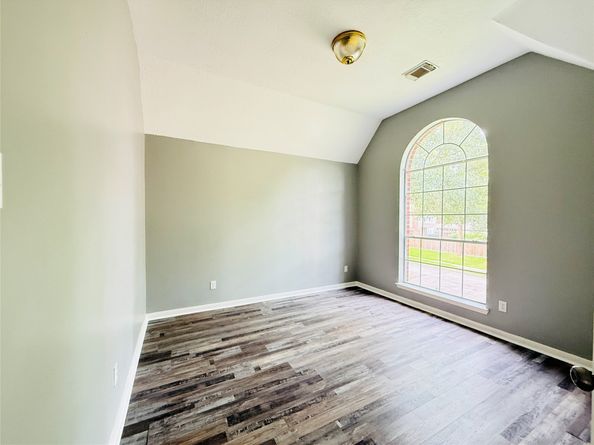 16619 Palisades Point Drive, Houston TX 77059
