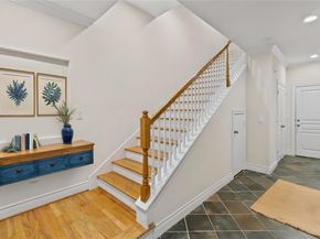 1113 Saint Charles Street, Houston TX 77003