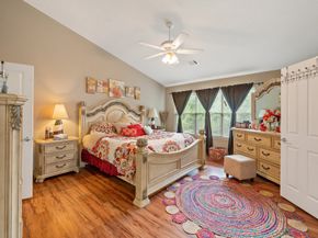 13600 Breton Ridge Street 25E, Houston TX 77070
