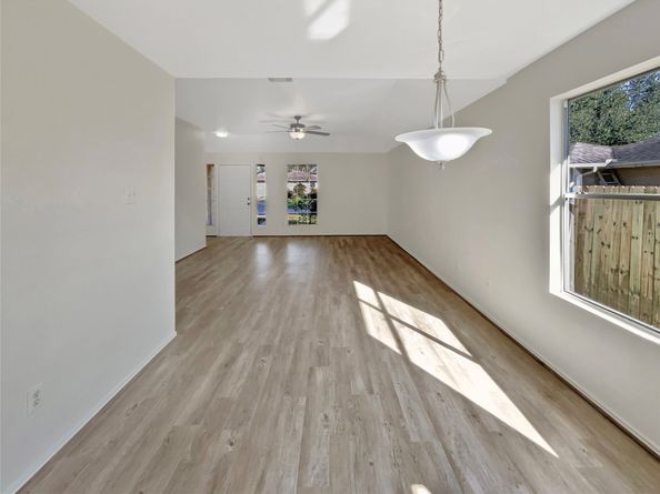 12830 E Greenwick Loop, Houston TX 77085