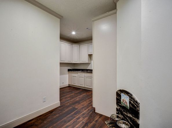 27 Pleasure Cove Drive, The Woodlands TX 77381