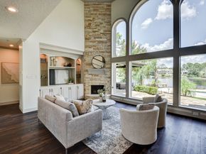 27 Pleasure Cove Drive, The Woodlands TX 77381