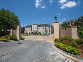 3525 Sage Rd 1512, Houston TX 77056