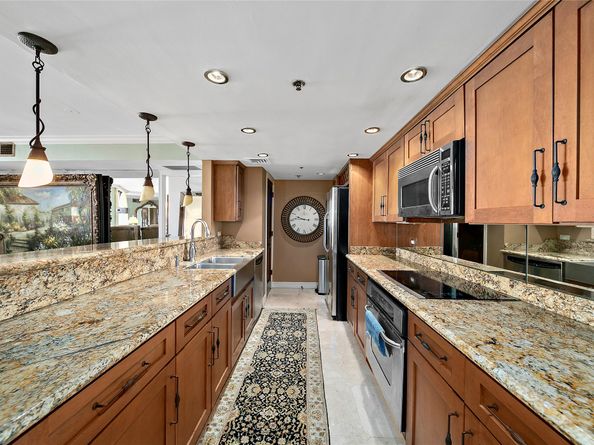 3525 Sage Rd 1512, Houston TX 77056