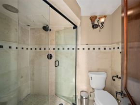 3525 Sage Rd 1512, Houston TX 77056